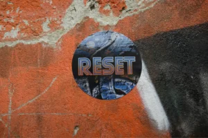 reset, comenzar de nuevo, comenzar de cero, reiniciar
